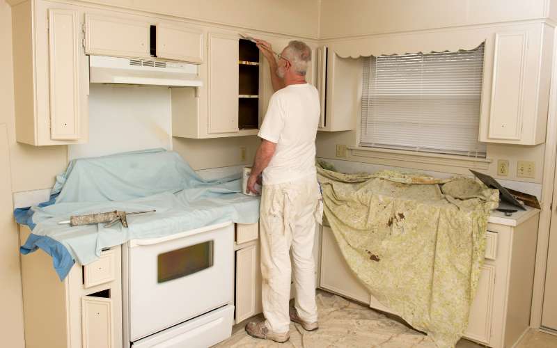 Tips for Painting Kitchen Cabinets Like a Pro